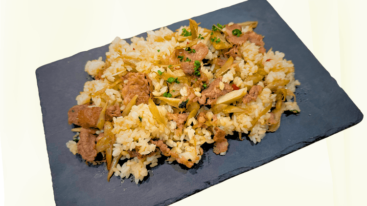 牛バラ肉とごぼうのペペロンチーノご飯